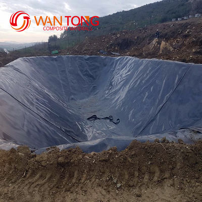 GB/ASTM GRI-GM13 표준 검은색 HDPE 지오임브란 수족관 라인어