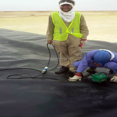 0.5-3mm HDPE 지질막 수저 라인어