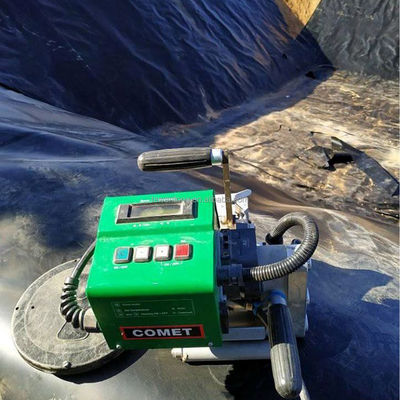 중국 디자인 스타일 1.0mm 부드러운 표면 HDPE 검은 지오 엠브레인 롤