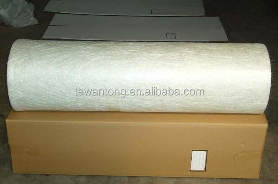 E-Glass Jushi 유리섬유 컷 스트랜드 매트 300gsm 450gsm 중간 부드러운 흰색