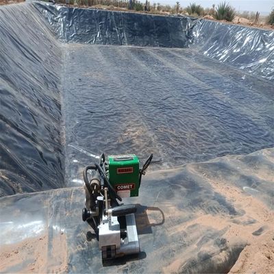 중국 디자인 스타일 수산업용 HDPE 지질막 어림 농장 덤비 쓰레기 매립 웅덩이 라인