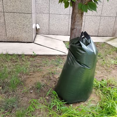느린 방출 관개 PE 나무 관개 봉지 고 표면 경화 250-3500g